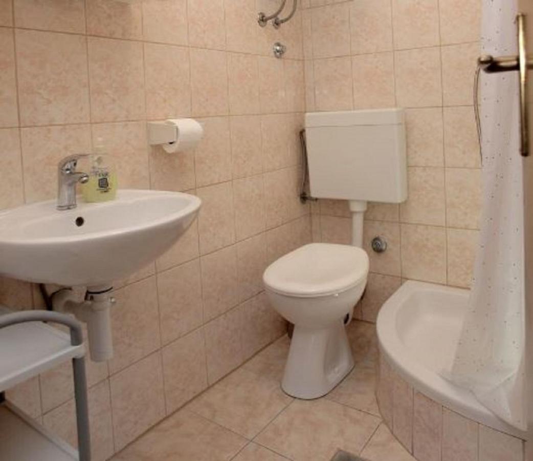 Apartments Maja - Sea View โตรกีร์ ภายนอก รูปภาพ