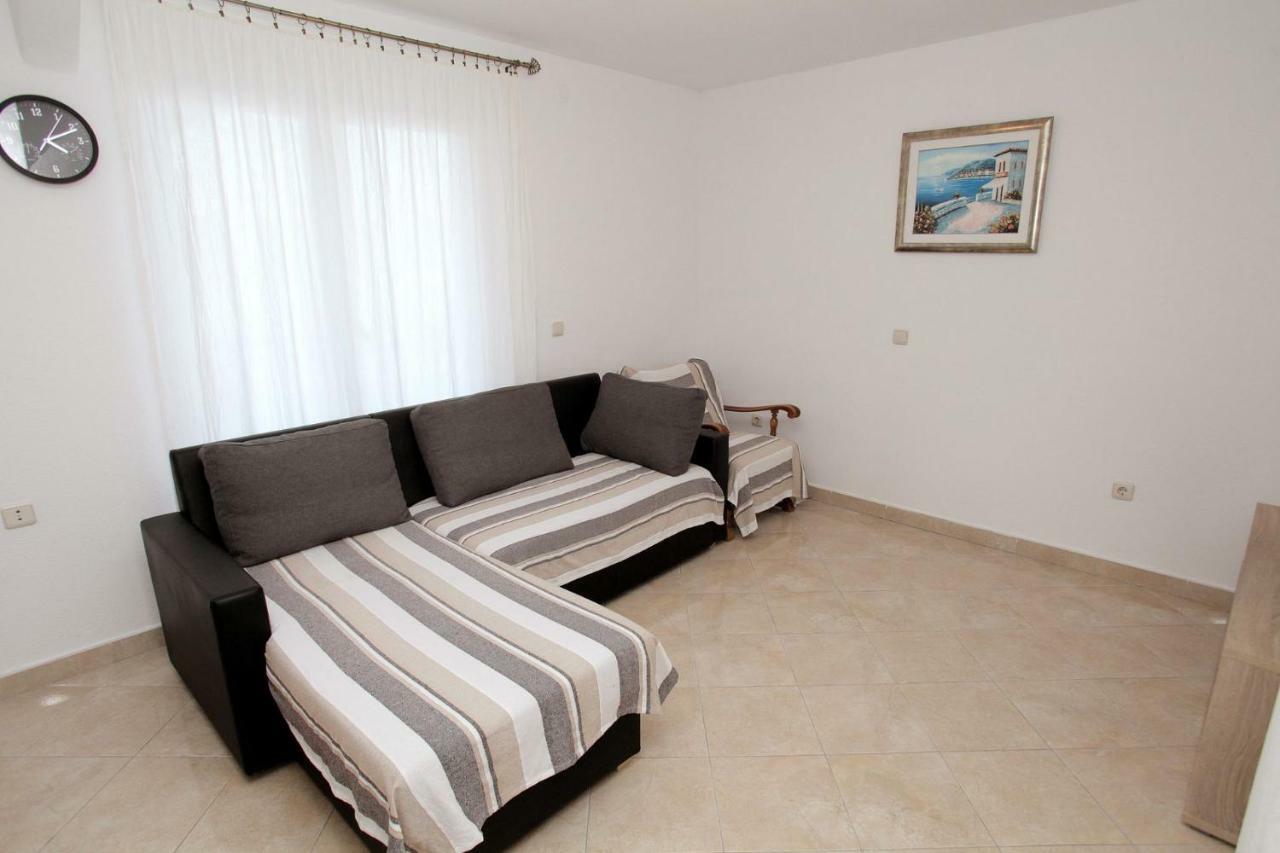 Apartments Maja - Sea View โตรกีร์ ภายนอก รูปภาพ